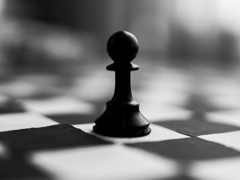 What Are the Basics of Learning Chess? Key Steps for Beginners